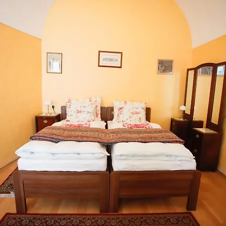 Apartment Miraculous *