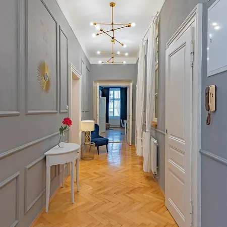 Apartment Colorful Wenceslas Square Prague