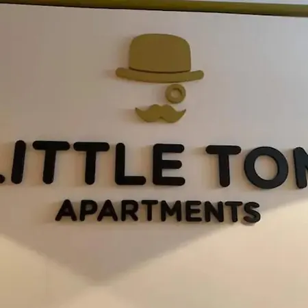 Little Tom Prague