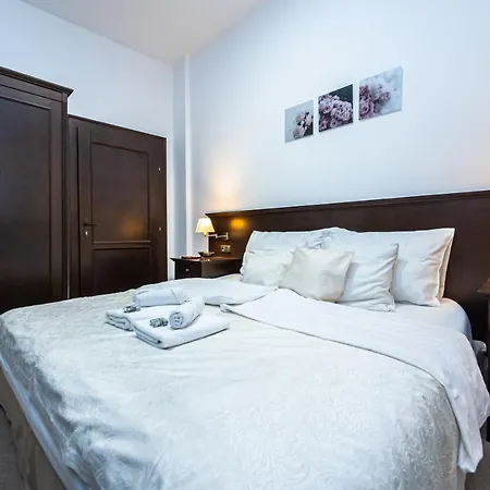 Apartrezidence Opletalova 4*