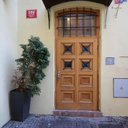 Apartment Celetna 27 *