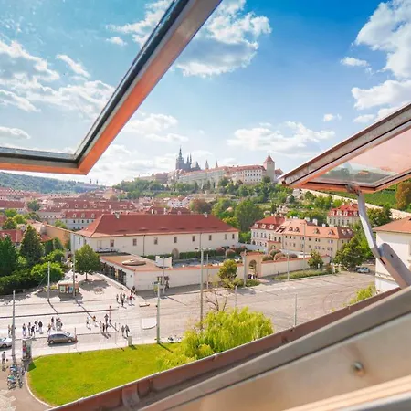 Hotel Boutique Klarov 4*