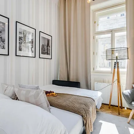 Charming By Michal&friends Apartment Prague