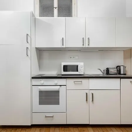 Letna Apartment