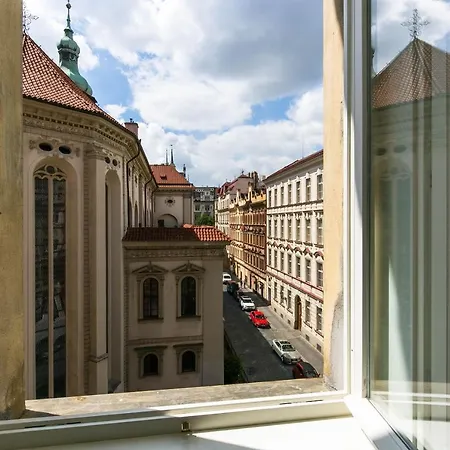 Apartment Salvator Church Great