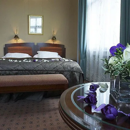 Paris 5* Prága