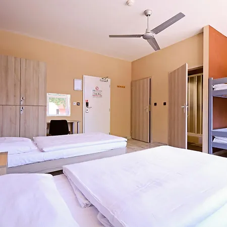 Auberge de jeunesse Plus Prague *