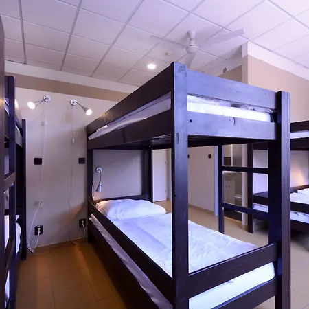 Hostal Plus Prague *