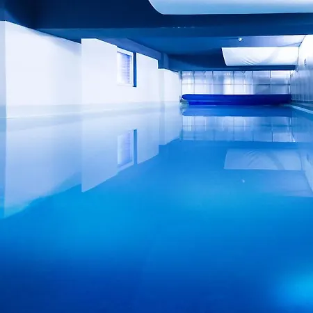 Hostal Plus Prague