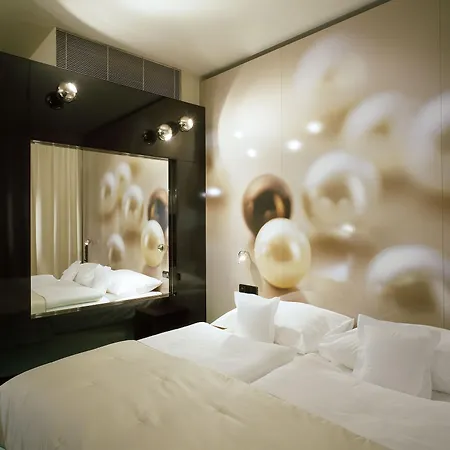 Perla 4*
