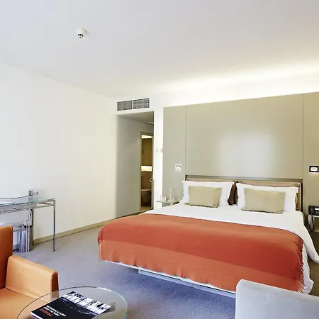 Josef Hotel 4*