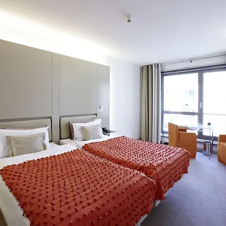 Josef Hotel 4*