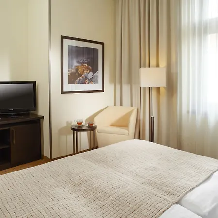 Clarion 4* Praga