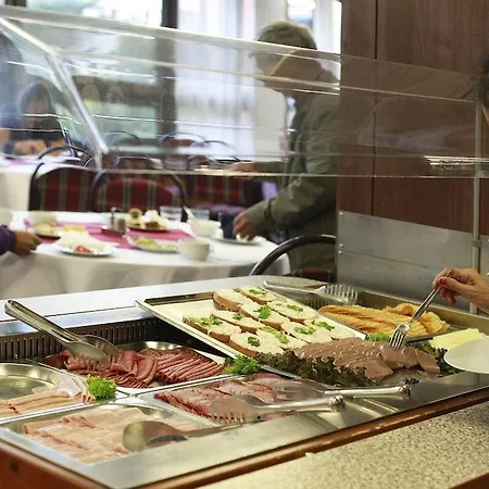 Krystal Hotel Prague