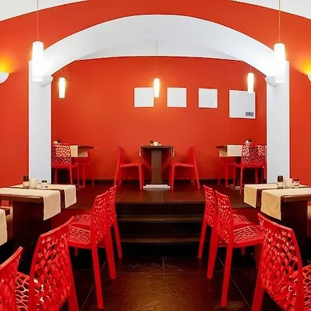 La Boutique Hotel