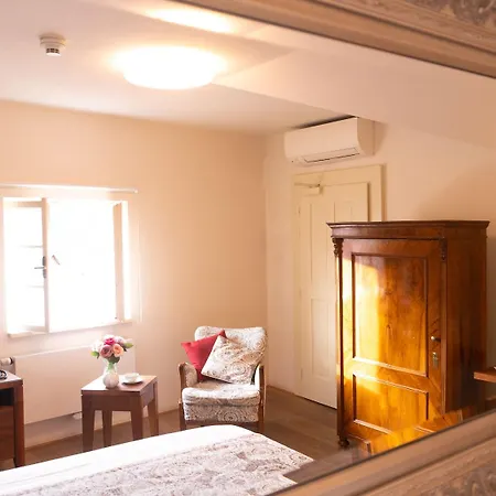 Hotel Golden Key Castle 4*