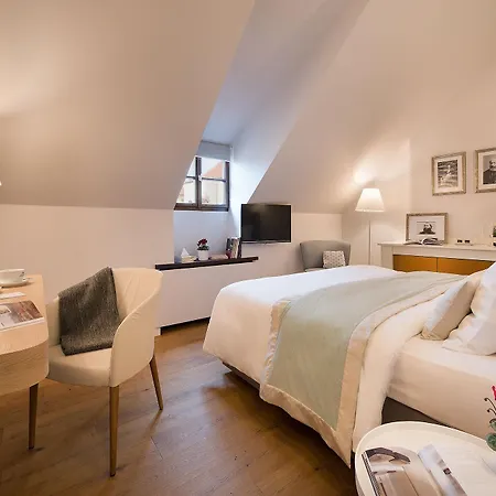 Design Neruda Prague