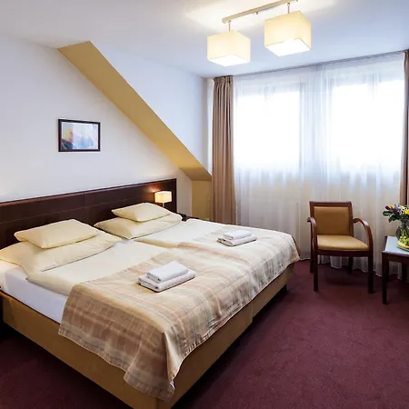 Petr Hotel 3*