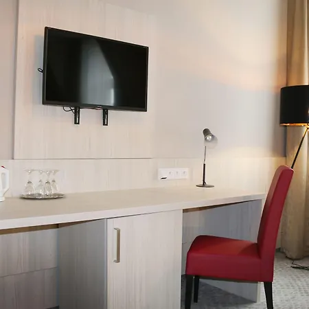 Hotel 1.republic 4*