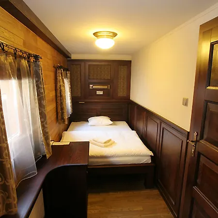 Boat Matylda Bådhotel Prag