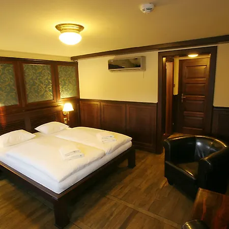 Boat Matylda 4*