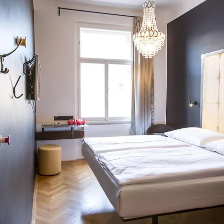 Hostel Sophie's *