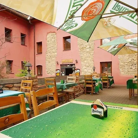 Hotel Stary Pivovar 3*