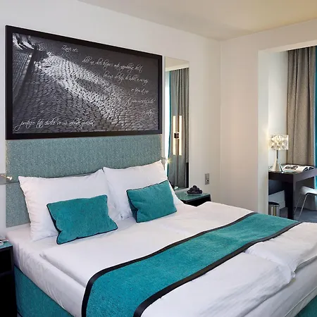 Red&blue Design 4* Praga