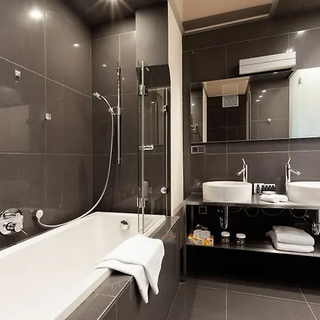 Old Town Square By Emblem Aparthotel Praha