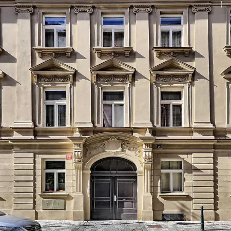 Apartment Apartments Truhlarska 31