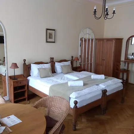 Hotel Merlin