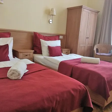 Hotel Merlin 3*