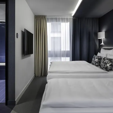 Hotel Urban Creme