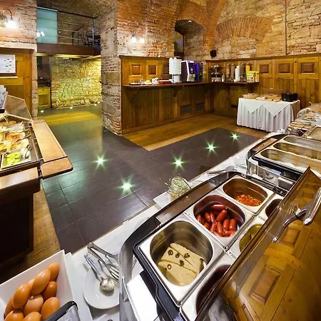 Prague Inn 4*