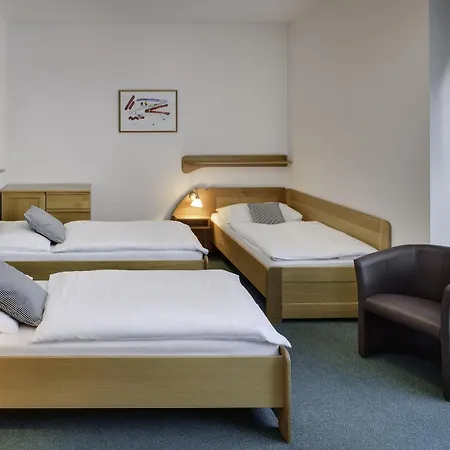 Hotel Oya 3*