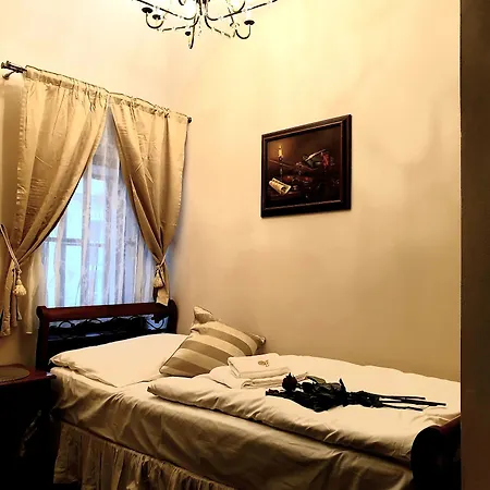 Golden Age Otel Prag