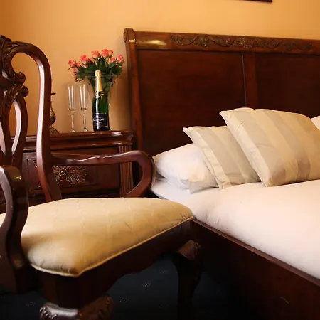 Otel Golden Age