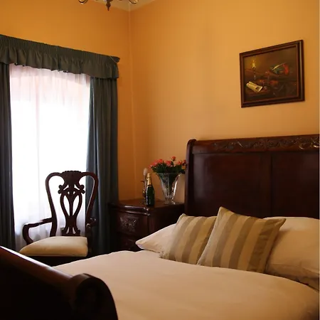 Golden Age Hotel 3*