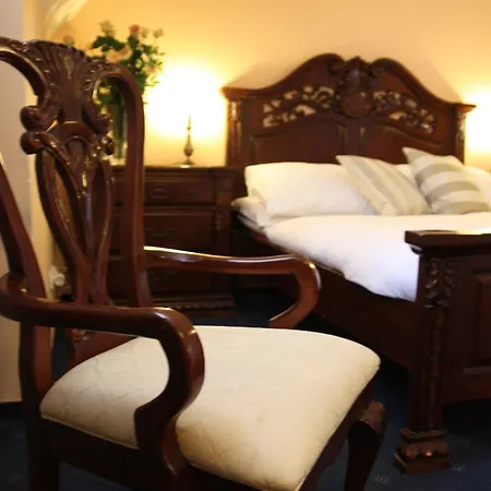 Hotel Golden Age