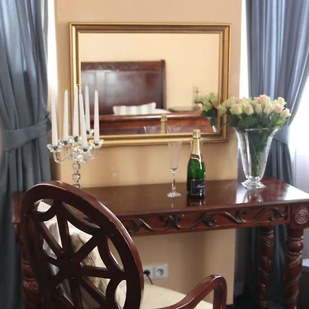 Otel Golden Age Prag