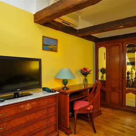 Hotel Josephine Old Town Square - Czech Leading