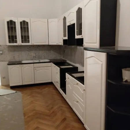 Sasa's Place * Prague