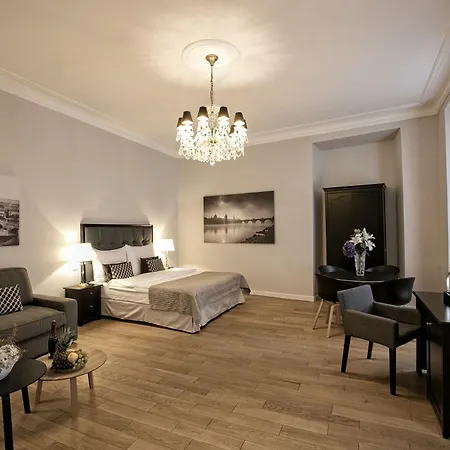 Little King U Malvaze 4* Praga