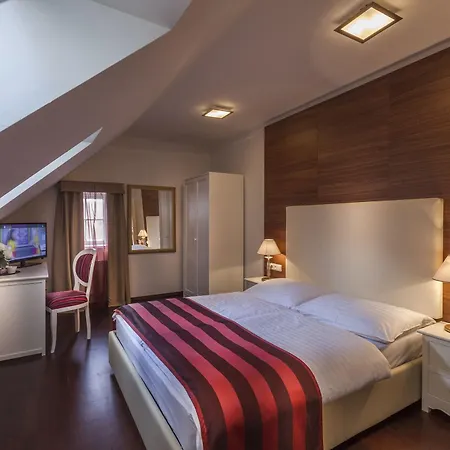 Little King U Malvaze Hotel Praga