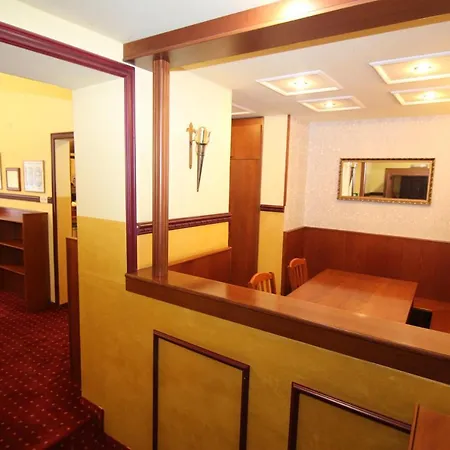 Old Hotell