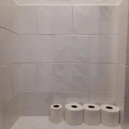 Downtown Minimalistic In Flatshare * Prague
