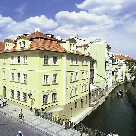 Certovka Hotel Praga