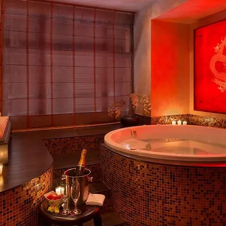 Buddha-bar Szálloda 5*