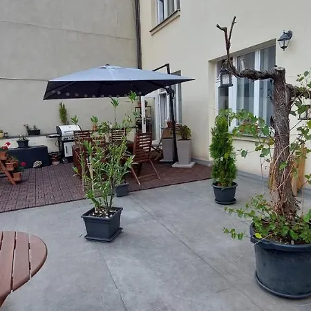 Apartment Anenska By Charles Bridge 2 Prague