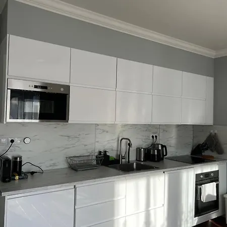 Apartment The Dante - Family With Free Parking *